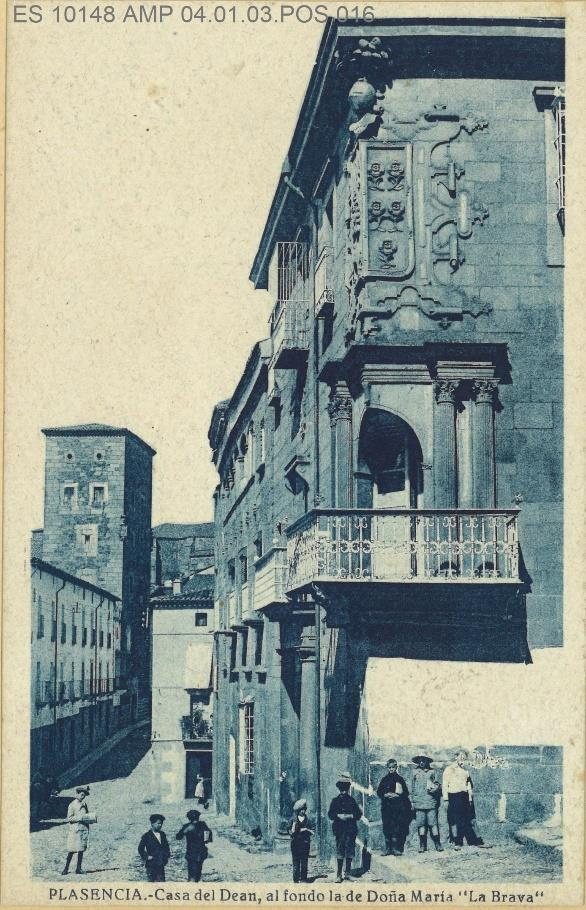 Postal con la casa del Deán