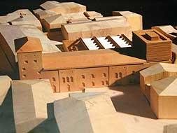 Maqueta del proyecto de 2008 con la torre recreada